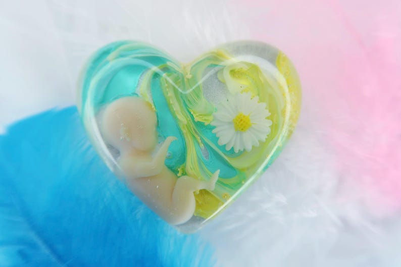 12-41 Week Baby Loss Heart